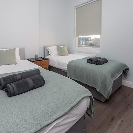 Taylor'S Apartment Wimbledon London Exteriör bild