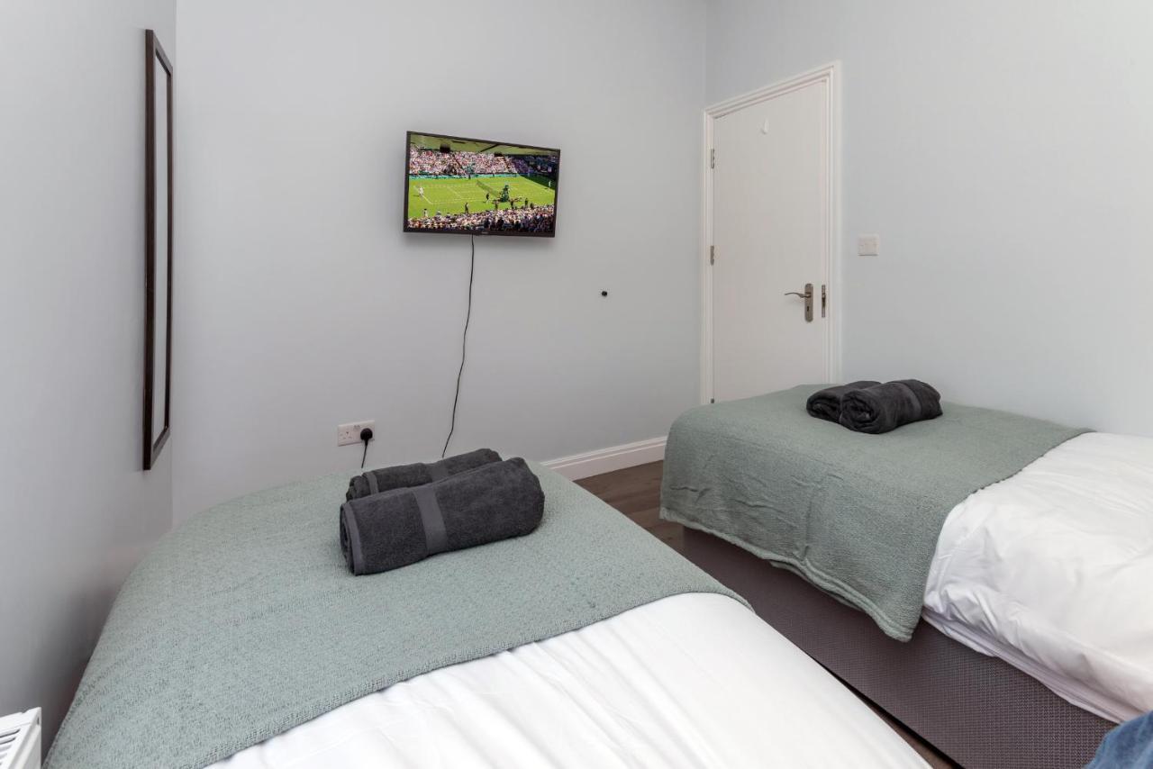 Taylor'S Apartment Wimbledon London Exteriör bild